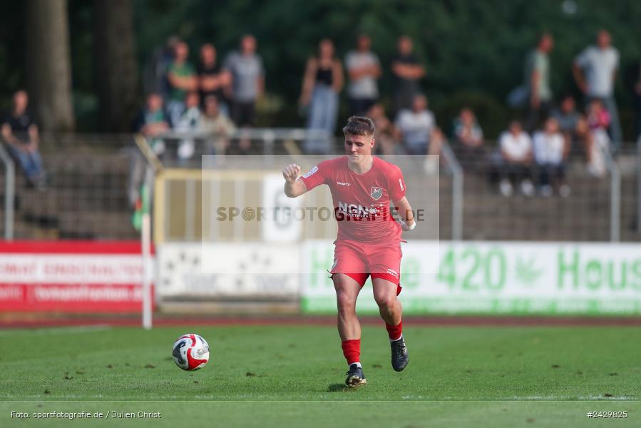 Willy-Sachs-Stadion, Schweinfurt, 20.08.2024, sport, action, BFV, Fussball, Toto-Pokal, BFV-Verbandspokal, AUB, FCS, TSV Aubstadt, 1. FC Schweinfurt 1905 - Bild-ID: 2429825