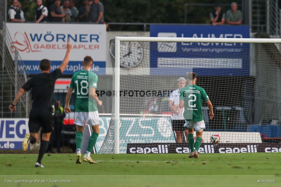 Willy-Sachs-Stadion, Schweinfurt, 20.08.2024, sport, action, BFV, Fussball, Toto-Pokal, BFV-Verbandspokal, AUB, FCS, TSV Aubstadt, 1. FC Schweinfurt 1905 - Bild-ID: 2429835