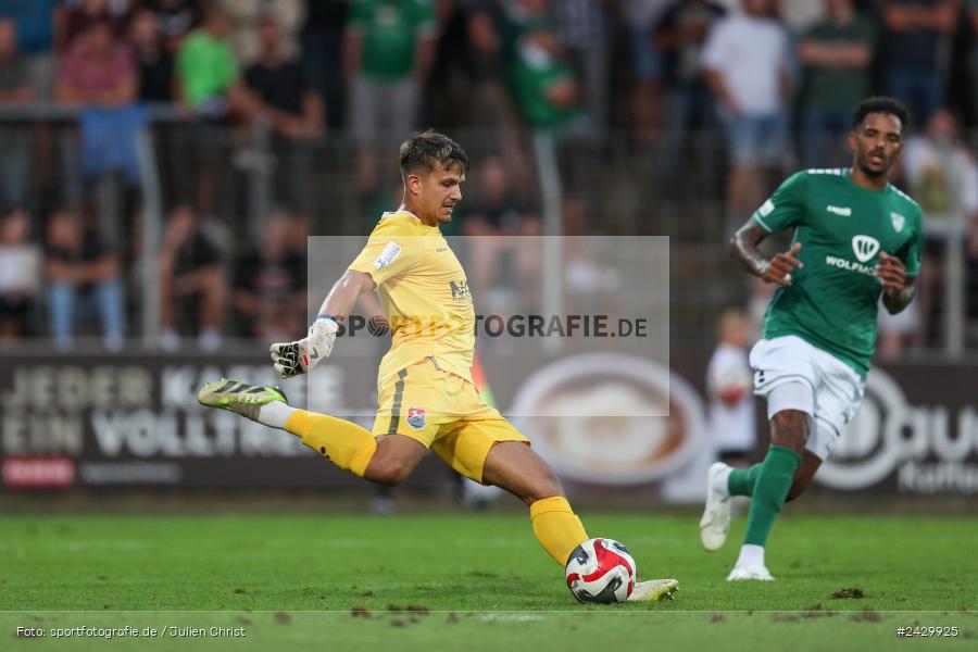 Willy-Sachs-Stadion, Schweinfurt, 20.08.2024, sport, action, BFV, Fussball, Toto-Pokal, BFV-Verbandspokal, AUB, FCS, TSV Aubstadt, 1. FC Schweinfurt 1905 - Bild-ID: 2429925