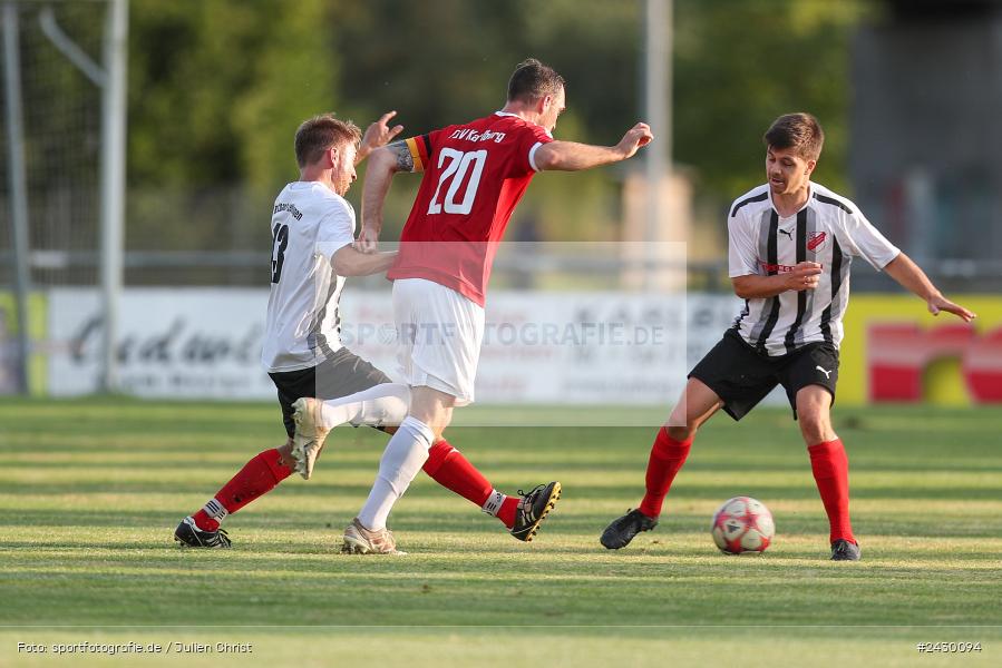 Fundamentum Sportpark, Karlburg, 22.08.2024, sport, action, BFV, Fussball, Kreisliga Würzburg, RET, KAR, (SG 1) TSV Retzbach, TSV Karlburg II - Bild-ID: 2430094