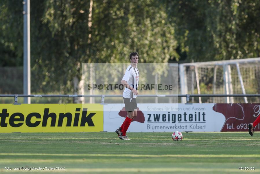 Fundamentum Sportpark, Karlburg, 22.08.2024, sport, action, BFV, Fussball, Kreisliga Würzburg, RET, KAR, (SG 1) TSV Retzbach, TSV Karlburg II - Bild-ID: 2430108