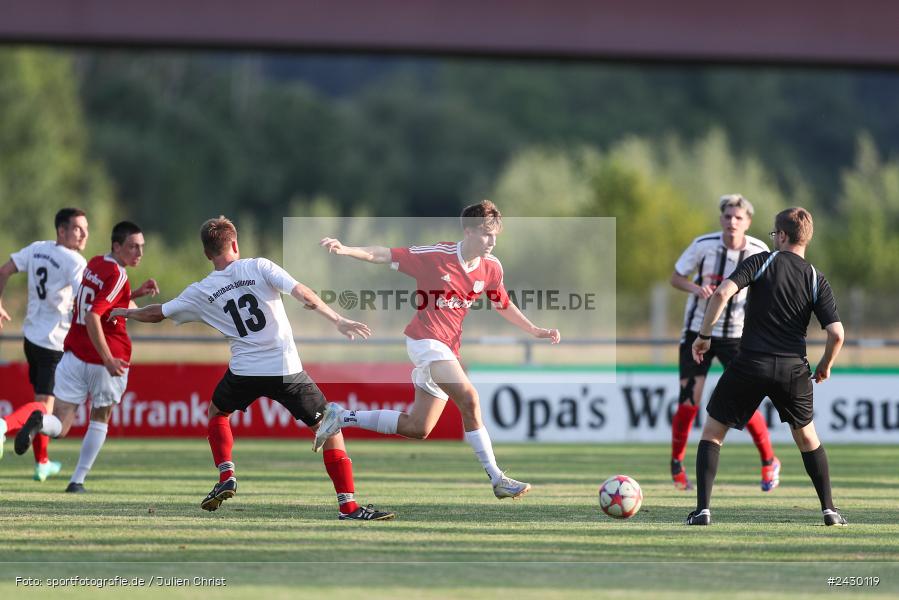 Fundamentum Sportpark, Karlburg, 22.08.2024, sport, action, BFV, Fussball, Kreisliga Würzburg, RET, KAR, (SG 1) TSV Retzbach, TSV Karlburg II - Bild-ID: 2430119