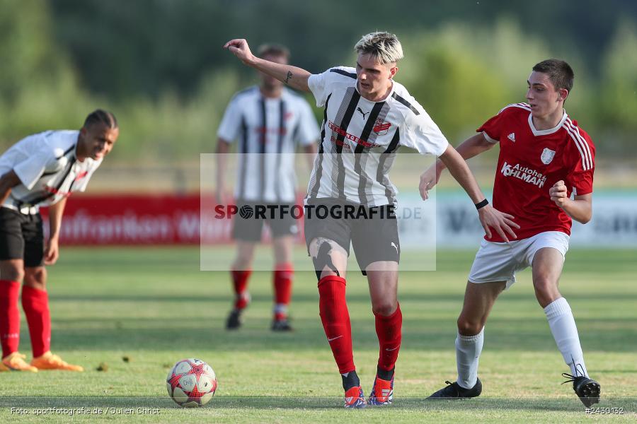 Fundamentum Sportpark, Karlburg, 22.08.2024, sport, action, BFV, Fussball, Kreisliga Würzburg, RET, KAR, (SG 1) TSV Retzbach, TSV Karlburg II - Bild-ID: 2430132