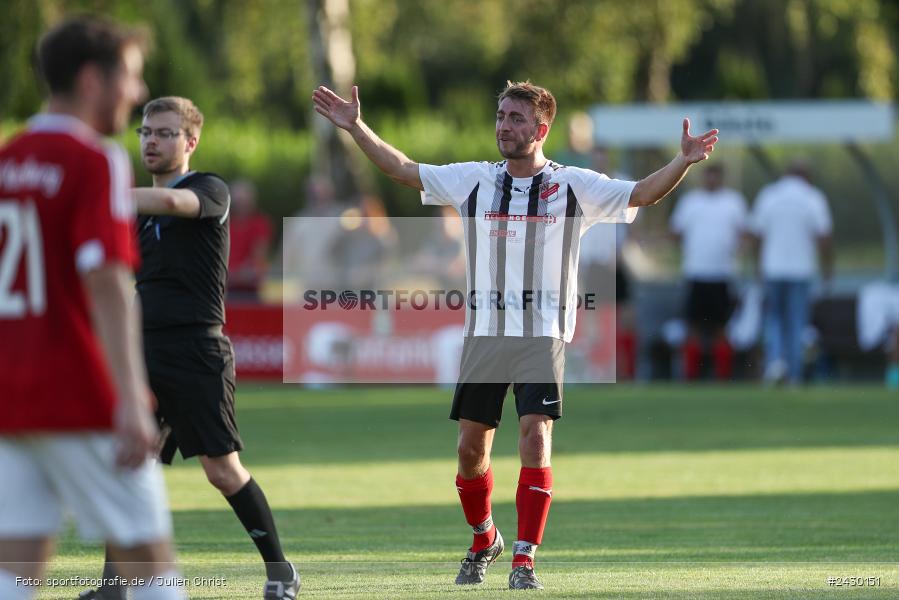 Fundamentum Sportpark, Karlburg, 22.08.2024, sport, action, BFV, Fussball, Kreisliga Würzburg, RET, KAR, (SG 1) TSV Retzbach, TSV Karlburg II - Bild-ID: 2430151