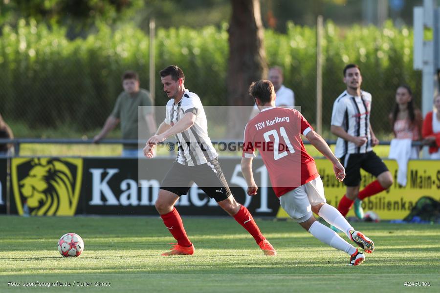 Fundamentum Sportpark, Karlburg, 22.08.2024, sport, action, BFV, Fussball, Kreisliga Würzburg, RET, KAR, (SG 1) TSV Retzbach, TSV Karlburg II - Bild-ID: 2430166