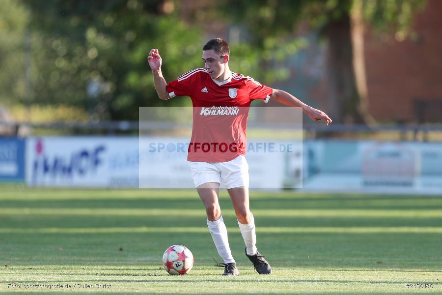 Fundamentum Sportpark, Karlburg, 22.08.2024, sport, action, BFV, Fussball, Kreisliga Würzburg, RET, KAR, (SG 1) TSV Retzbach, TSV Karlburg II - Bild-ID: 2430180
