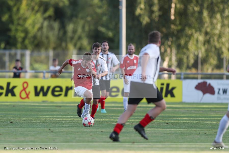Fundamentum Sportpark, Karlburg, 22.08.2024, sport, action, BFV, Fussball, Kreisliga Würzburg, RET, KAR, (SG 1) TSV Retzbach, TSV Karlburg II - Bild-ID: 2430194