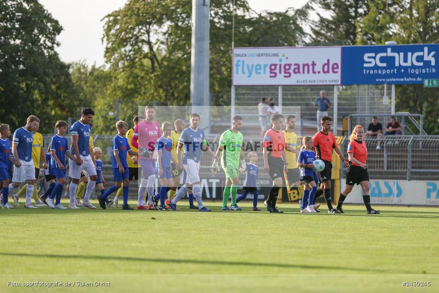 sport, action, Stadion am Schönbusch, SpVgg Bayreuth, SVA, SV Viktoria Aschaffenburg, Regionalliga Bayern, Fussball, BFV, BAY, Aschaffenburg, 6. Spieltag, 23.08.2024 - Bild-ID: 2430245