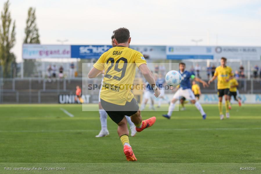 sport, action, Stadion am Schönbusch, SpVgg Bayreuth, SVA, SV Viktoria Aschaffenburg, Regionalliga Bayern, Fussball, BFV, BAY, Aschaffenburg, 6. Spieltag, 23.08.2024 - Bild-ID: 2430261