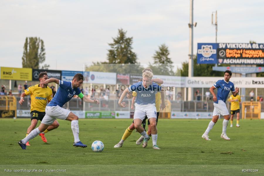 sport, action, Stadion am Schönbusch, SpVgg Bayreuth, SVA, SV Viktoria Aschaffenburg, Regionalliga Bayern, Fussball, BFV, BAY, Aschaffenburg, 6. Spieltag, 23.08.2024 - Bild-ID: 2430269