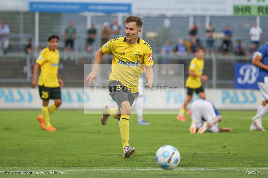 sport, action, Stadion am Schönbusch, SpVgg Bayreuth, SVA, SV Viktoria Aschaffenburg, Regionalliga Bayern, Fussball, BFV, BAY, Aschaffenburg, 6. Spieltag, 23.08.2024 - Bild-ID: 2430275