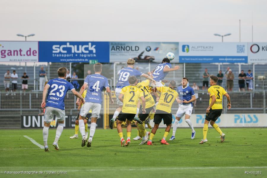 sport, action, Stadion am Schönbusch, SpVgg Bayreuth, SVA, SV Viktoria Aschaffenburg, Regionalliga Bayern, Fussball, BFV, BAY, Aschaffenburg, 6. Spieltag, 23.08.2024 - Bild-ID: 2430282