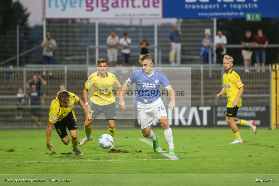 sport, action, Stadion am Schönbusch, SpVgg Bayreuth, SVA, SV Viktoria Aschaffenburg, Regionalliga Bayern, Fussball, BFV, BAY, Aschaffenburg, 6. Spieltag, 23.08.2024 - Bild-ID: 2430295