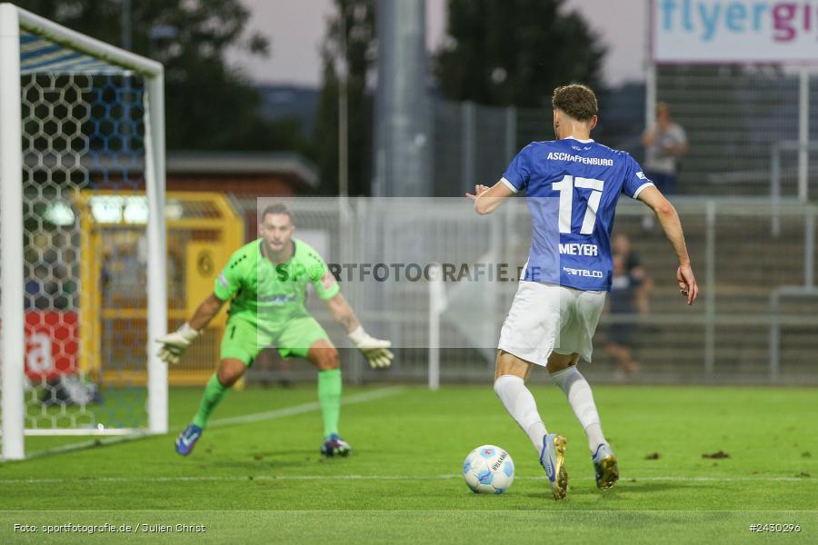 sport, action, Stadion am Schönbusch, SpVgg Bayreuth, SVA, SV Viktoria Aschaffenburg, Regionalliga Bayern, Fussball, BFV, BAY, Aschaffenburg, 6. Spieltag, 23.08.2024 - Bild-ID: 2430296