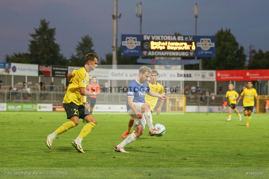 sport, action, Stadion am Schönbusch, SpVgg Bayreuth, SVA, SV Viktoria Aschaffenburg, Regionalliga Bayern, Fussball, BFV, BAY, Aschaffenburg, 6. Spieltag, 23.08.2024 - Bild-ID: 2430300