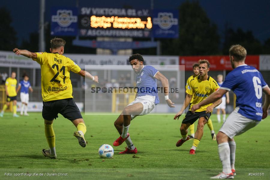 sport, action, Stadion am Schönbusch, SpVgg Bayreuth, SVA, SV Viktoria Aschaffenburg, Regionalliga Bayern, Fussball, BFV, BAY, Aschaffenburg, 6. Spieltag, 23.08.2024 - Bild-ID: 2430311