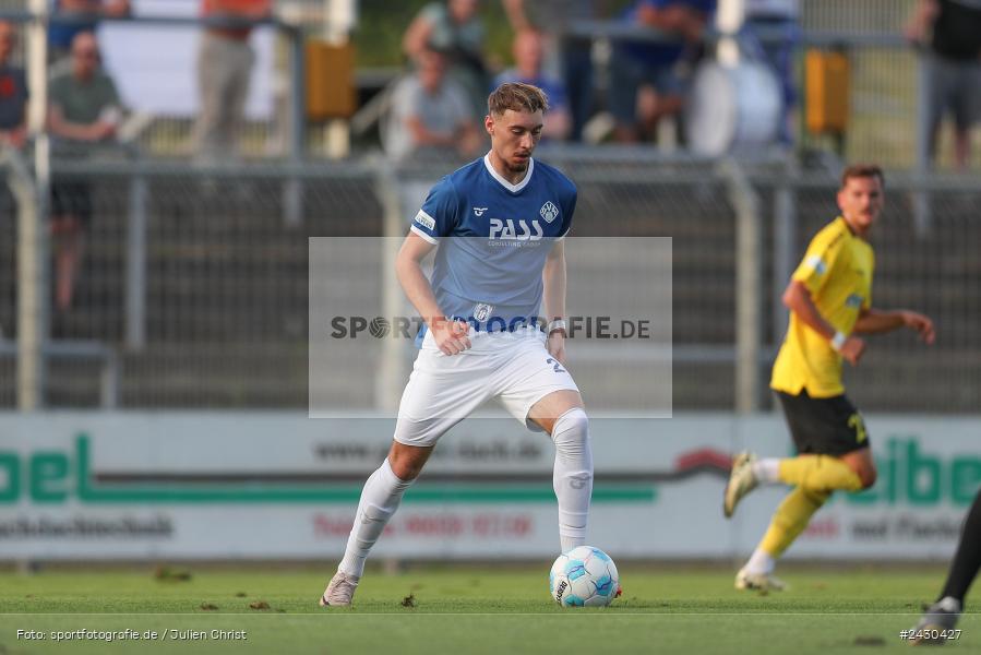 sport, action, Stadion am Schönbusch, SpVgg Bayreuth, SVA, SV Viktoria Aschaffenburg, Regionalliga Bayern, Fussball, BFV, BAY, Aschaffenburg, 6. Spieltag, 23.08.2024 - Bild-ID: 2430427