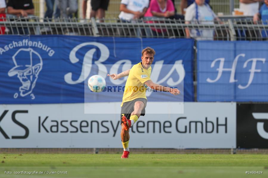 sport, action, Stadion am Schönbusch, SpVgg Bayreuth, SVA, SV Viktoria Aschaffenburg, Regionalliga Bayern, Fussball, BFV, BAY, Aschaffenburg, 6. Spieltag, 23.08.2024 - Bild-ID: 2430429