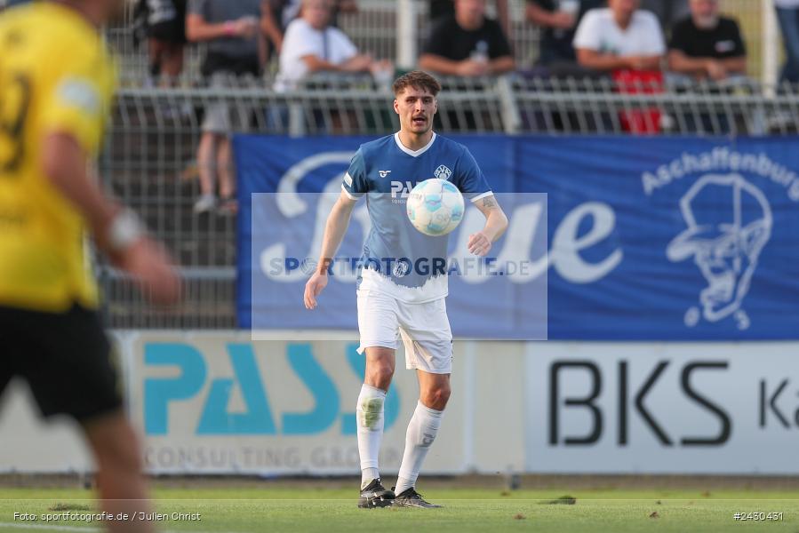 sport, action, Stadion am Schönbusch, SpVgg Bayreuth, SVA, SV Viktoria Aschaffenburg, Regionalliga Bayern, Fussball, BFV, BAY, Aschaffenburg, 6. Spieltag, 23.08.2024 - Bild-ID: 2430431