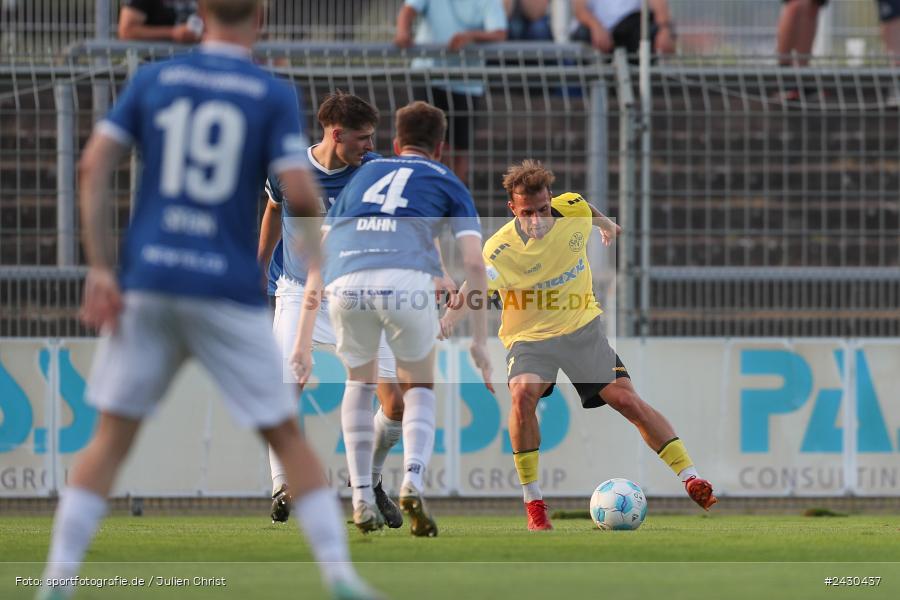 sport, action, Stadion am Schönbusch, SpVgg Bayreuth, SVA, SV Viktoria Aschaffenburg, Regionalliga Bayern, Fussball, BFV, BAY, Aschaffenburg, 6. Spieltag, 23.08.2024 - Bild-ID: 2430437