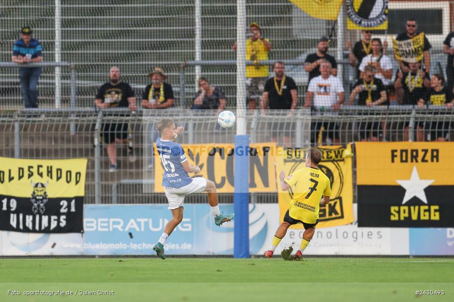 sport, action, Stadion am Schönbusch, SpVgg Bayreuth, SVA, SV Viktoria Aschaffenburg, Regionalliga Bayern, Fussball, BFV, BAY, Aschaffenburg, 6. Spieltag, 23.08.2024 - Bild-ID: 2430493