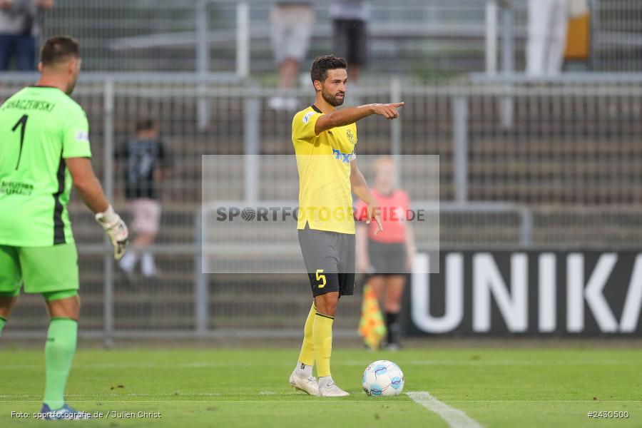 sport, action, Stadion am Schönbusch, SpVgg Bayreuth, SVA, SV Viktoria Aschaffenburg, Regionalliga Bayern, Fussball, BFV, BAY, Aschaffenburg, 6. Spieltag, 23.08.2024 - Bild-ID: 2430500