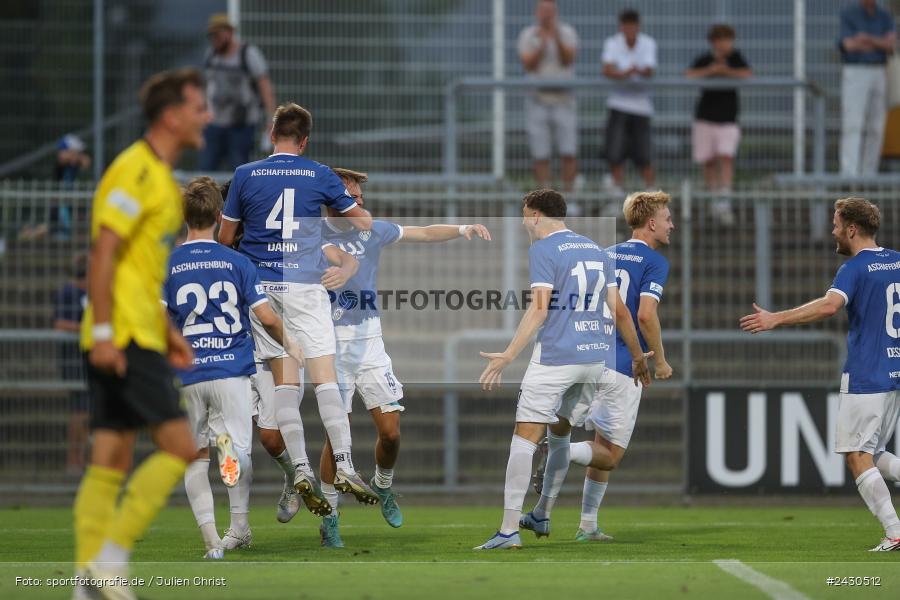 sport, action, Stadion am Schönbusch, SpVgg Bayreuth, SVA, SV Viktoria Aschaffenburg, Regionalliga Bayern, Fussball, BFV, BAY, Aschaffenburg, 6. Spieltag, 23.08.2024 - Bild-ID: 2430512