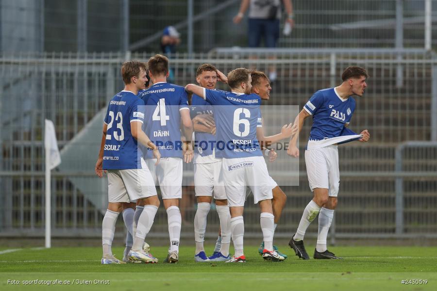 sport, action, Stadion am Schönbusch, SpVgg Bayreuth, SVA, SV Viktoria Aschaffenburg, Regionalliga Bayern, Fussball, BFV, BAY, Aschaffenburg, 6. Spieltag, 23.08.2024 - Bild-ID: 2430519