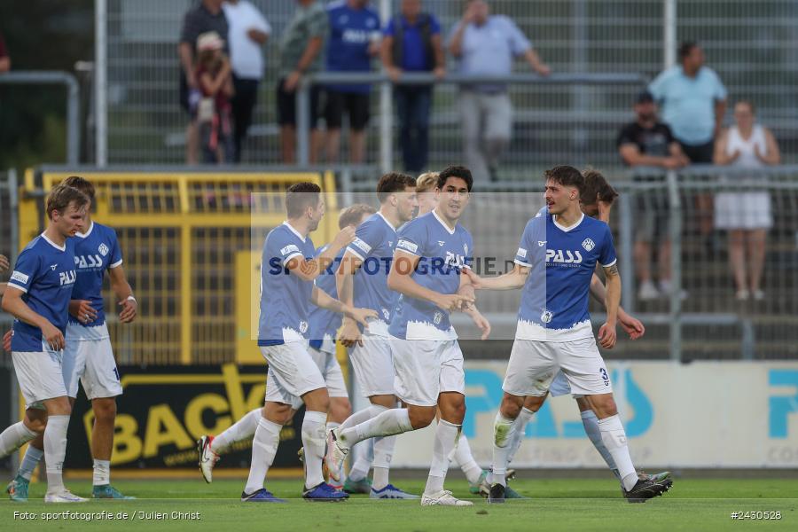 sport, action, Stadion am Schönbusch, SpVgg Bayreuth, SVA, SV Viktoria Aschaffenburg, Regionalliga Bayern, Fussball, BFV, BAY, Aschaffenburg, 6. Spieltag, 23.08.2024 - Bild-ID: 2430528