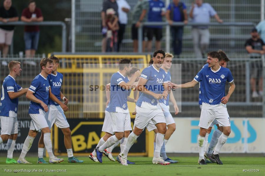 sport, action, Stadion am Schönbusch, SpVgg Bayreuth, SVA, SV Viktoria Aschaffenburg, Regionalliga Bayern, Fussball, BFV, BAY, Aschaffenburg, 6. Spieltag, 23.08.2024 - Bild-ID: 2430529