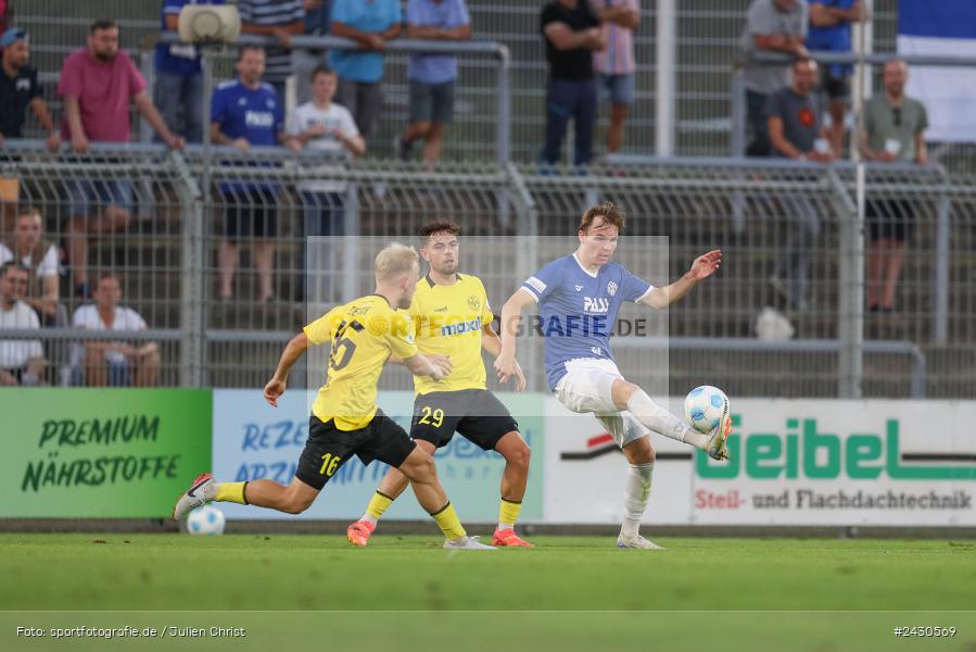 sport, action, Stadion am Schönbusch, SpVgg Bayreuth, SVA, SV Viktoria Aschaffenburg, Regionalliga Bayern, Fussball, BFV, BAY, Aschaffenburg, 6. Spieltag, 23.08.2024 - Bild-ID: 2430569