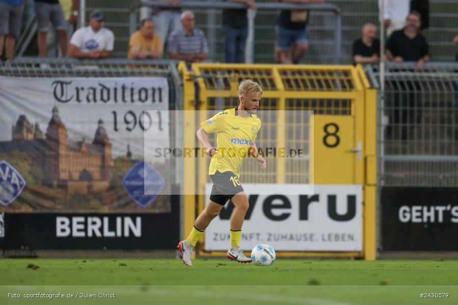 sport, action, Stadion am Schönbusch, SpVgg Bayreuth, SVA, SV Viktoria Aschaffenburg, Regionalliga Bayern, Fussball, BFV, BAY, Aschaffenburg, 6. Spieltag, 23.08.2024 - Bild-ID: 2430579