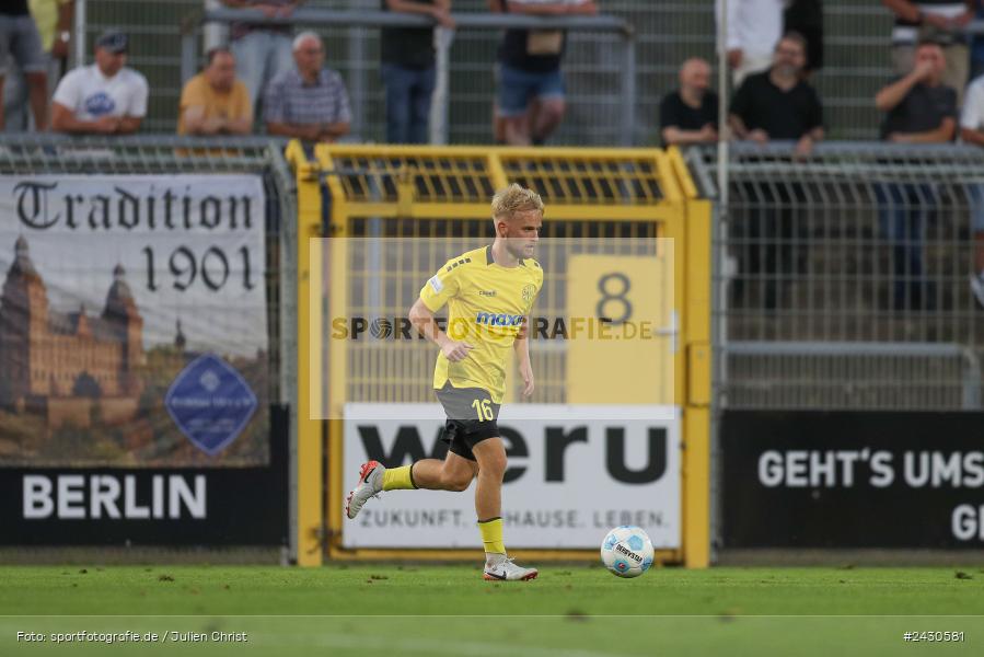 sport, action, Stadion am Schönbusch, SpVgg Bayreuth, SVA, SV Viktoria Aschaffenburg, Regionalliga Bayern, Fussball, BFV, BAY, Aschaffenburg, 6. Spieltag, 23.08.2024 - Bild-ID: 2430581 sport, action, Stadion am Schönbusch, SpVgg Bayreuth, SVA, SV Viktoria Aschaffenburg, Regionalliga Bayern, Fussball, BFV, BAY, Aschaffenburg, 6. Spieltag, 23.08.2024 - Bild-ID: 2430581