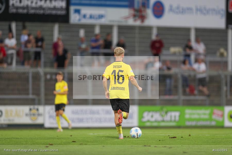 sport, action, Stadion am Schönbusch, SpVgg Bayreuth, SVA, SV Viktoria Aschaffenburg, Regionalliga Bayern, Fussball, BFV, BAY, Aschaffenburg, 6. Spieltag, 23.08.2024 - Bild-ID: 2430593