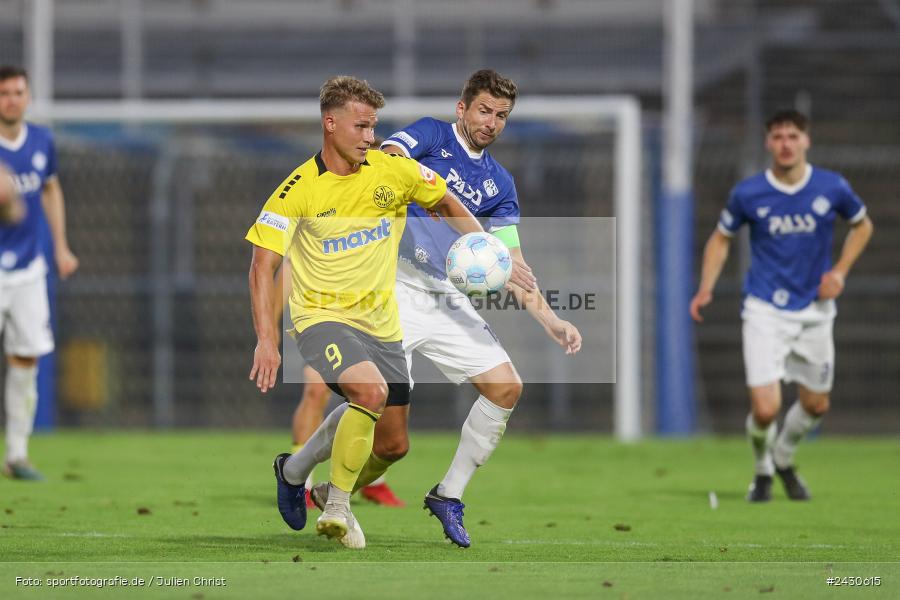 sport, action, Stadion am Schönbusch, SpVgg Bayreuth, SVA, SV Viktoria Aschaffenburg, Regionalliga Bayern, Fussball, BFV, BAY, Aschaffenburg, 6. Spieltag, 23.08.2024 - Bild-ID: 2430615