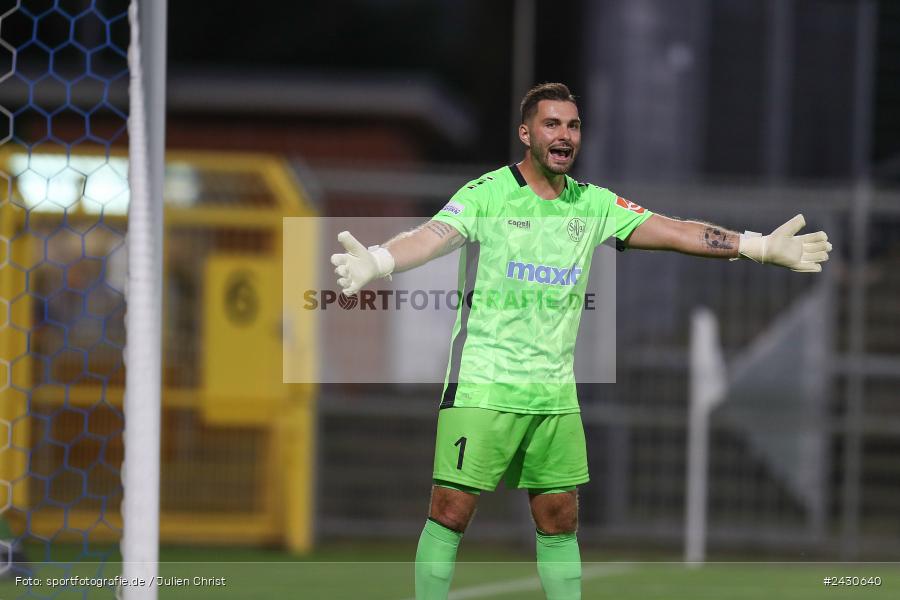sport, action, Stadion am Schönbusch, SpVgg Bayreuth, SVA, SV Viktoria Aschaffenburg, Regionalliga Bayern, Fussball, BFV, BAY, Aschaffenburg, 6. Spieltag, 23.08.2024 - Bild-ID: 2430640