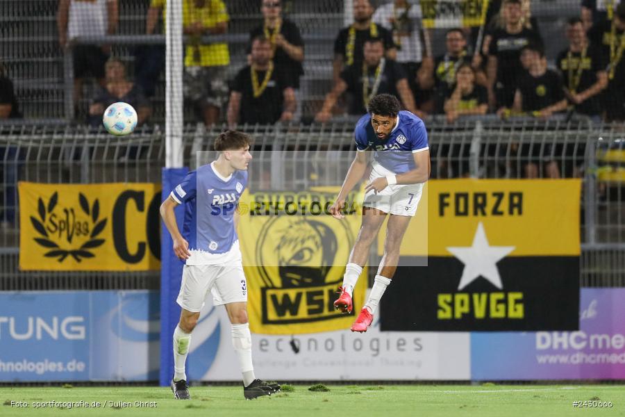 sport, action, Stadion am Schönbusch, SpVgg Bayreuth, SVA, SV Viktoria Aschaffenburg, Regionalliga Bayern, Fussball, BFV, BAY, Aschaffenburg, 6. Spieltag, 23.08.2024 - Bild-ID: 2430666