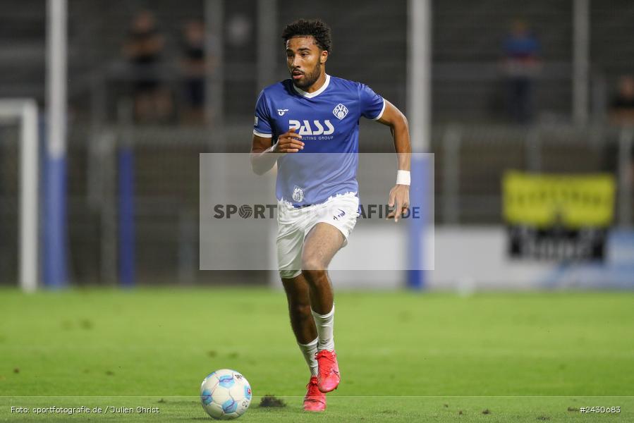 sport, action, Stadion am Schönbusch, SpVgg Bayreuth, SVA, SV Viktoria Aschaffenburg, Regionalliga Bayern, Fussball, BFV, BAY, Aschaffenburg, 6. Spieltag, 23.08.2024 - Bild-ID: 2430683