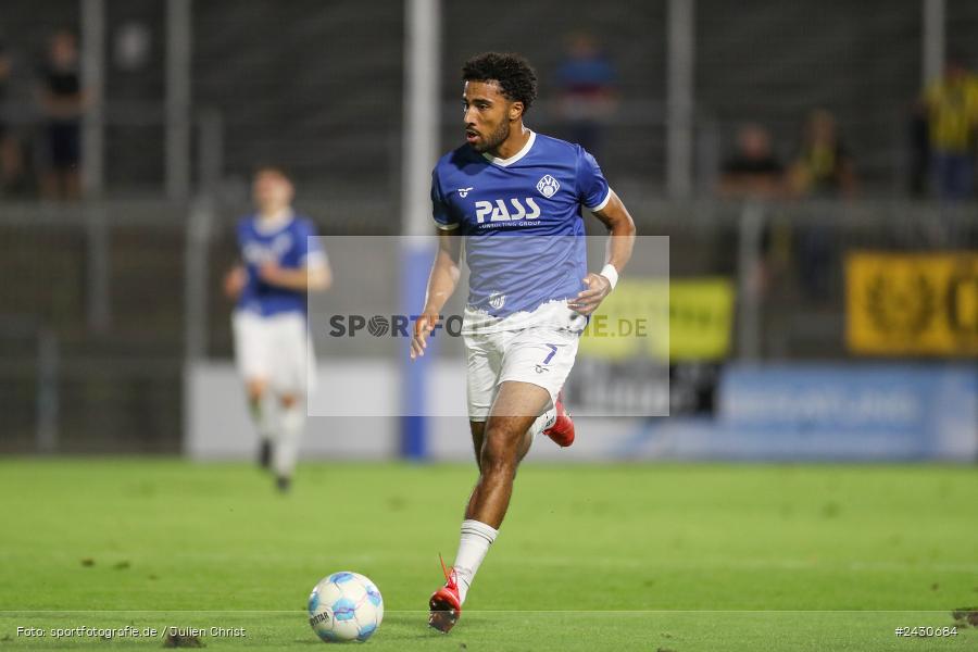 sport, action, Stadion am Schönbusch, SpVgg Bayreuth, SVA, SV Viktoria Aschaffenburg, Regionalliga Bayern, Fussball, BFV, BAY, Aschaffenburg, 6. Spieltag, 23.08.2024 - Bild-ID: 2430684