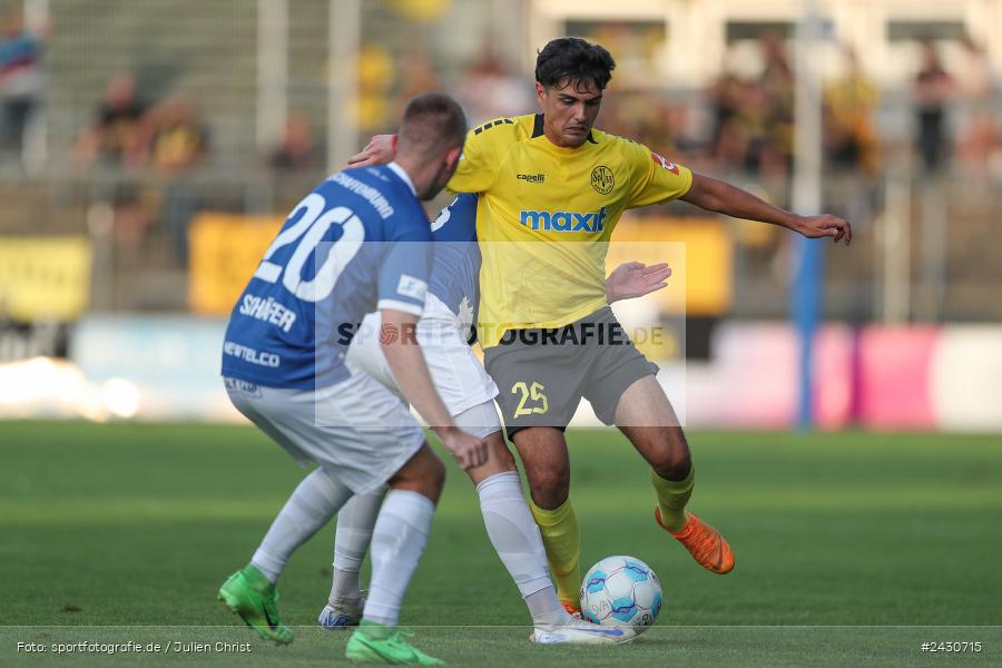 sport, action, Stadion am Schönbusch, SpVgg Bayreuth, SVA, SV Viktoria Aschaffenburg, Regionalliga Bayern, Fussball, BFV, BAY, Aschaffenburg, 6. Spieltag, 23.08.2024 - Bild-ID: 2430715