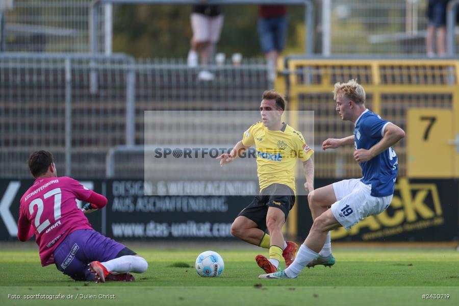 sport, action, Stadion am Schönbusch, SpVgg Bayreuth, SVA, SV Viktoria Aschaffenburg, Regionalliga Bayern, Fussball, BFV, BAY, Aschaffenburg, 6. Spieltag, 23.08.2024 - Bild-ID: 2430719