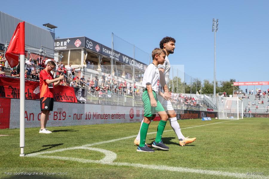 AKON Arena, Würzburg, 24.08.2024, sport, action, BFV, Fussball, 6. Spieltag, Regionalliga Bayern, FCB, FWK, FC Bayern München II, FC Würzburger Kickers - Bild-ID: 2430740 AKON Arena, Würzburg, 24.08.2024, sport, action, BFV, Fussball, 6. Spieltag, Regionalliga Bayern, FCB, FWK, FC Bayern München II, FC Würzburger Kickers - Bild-ID: 2430740
