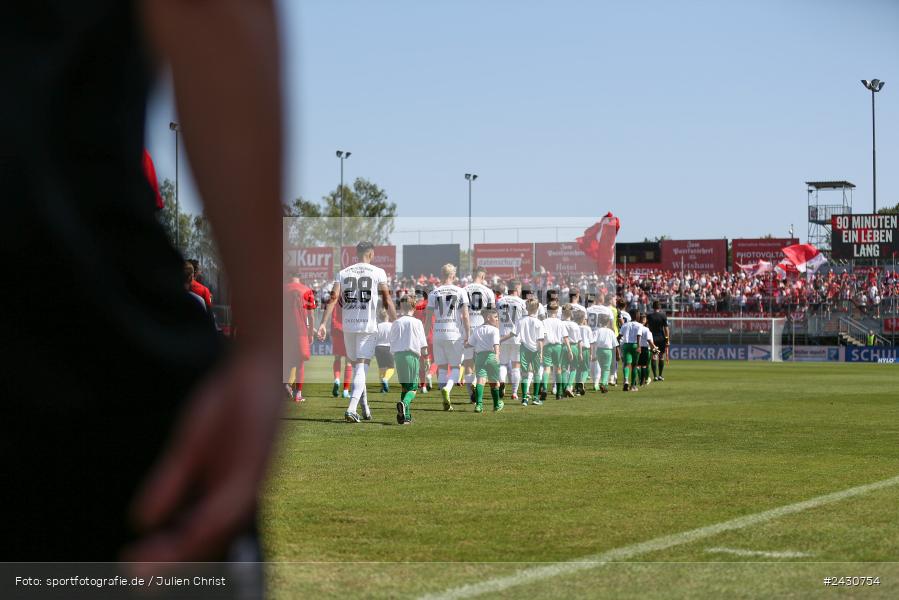 AKON Arena, Würzburg, 24.08.2024, sport, action, BFV, Fussball, 6. Spieltag, Regionalliga Bayern, FCB, FWK, FC Bayern München II, FC Würzburger Kickers - Bild-ID: 2430754