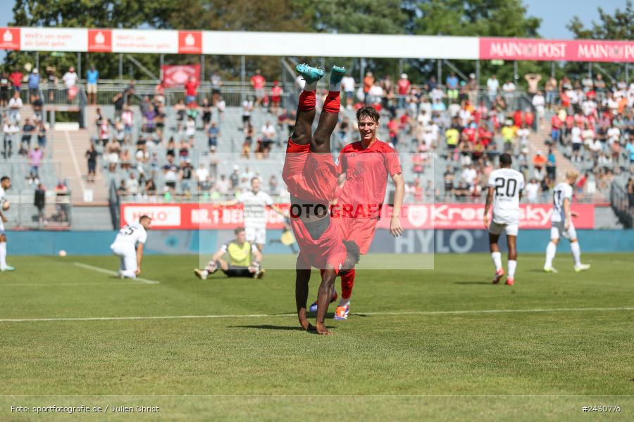 AKON Arena, Würzburg, 24.08.2024, sport, action, BFV, Fussball, 6. Spieltag, Regionalliga Bayern, FCB, FWK, FC Bayern München II, FC Würzburger Kickers - Bild-ID: 2430776 AKON Arena, Würzburg, 24.08.2024, sport, action, BFV, Fussball, 6. Spieltag, Regionalliga Bayern, FCB, FWK, FC Bayern München II, FC Würzburger Kickers - Bild-ID: 2430776