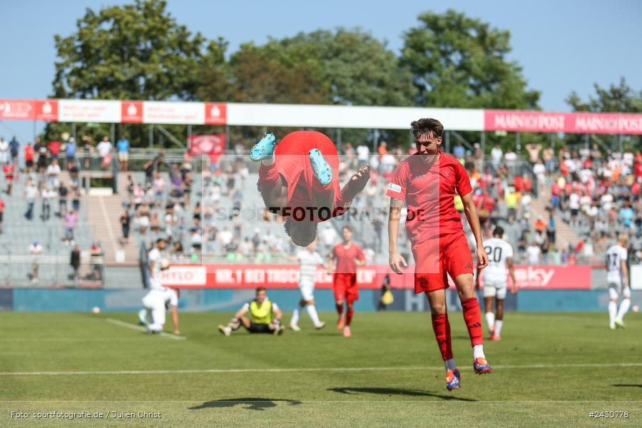 AKON Arena, Würzburg, 24.08.2024, sport, action, BFV, Fussball, 6. Spieltag, Regionalliga Bayern, FCB, FWK, FC Bayern München II, FC Würzburger Kickers - Bild-ID: 2430778 AKON Arena, Würzburg, 24.08.2024, sport, action, BFV, Fussball, 6. Spieltag, Regionalliga Bayern, FCB, FWK, FC Bayern München II, FC Würzburger Kickers - Bild-ID: 2430778