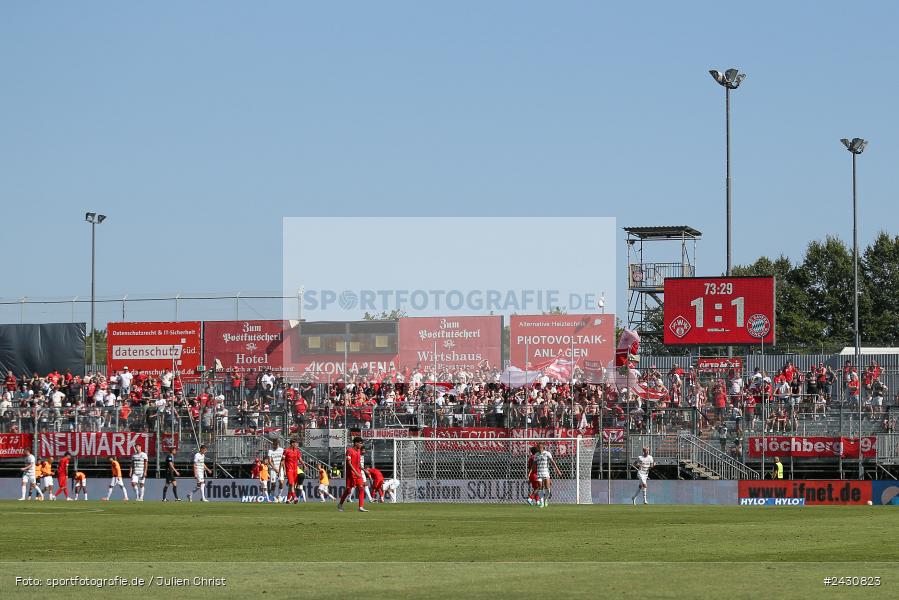 AKON Arena, Würzburg, 24.08.2024, sport, action, BFV, Fussball, 6. Spieltag, Regionalliga Bayern, FCB, FWK, FC Bayern München II, FC Würzburger Kickers - Bild-ID: 2430823 AKON Arena, Würzburg, 24.08.2024, sport, action, BFV, Fussball, 6. Spieltag, Regionalliga Bayern, FCB, FWK, FC Bayern München II, FC Würzburger Kickers - Bild-ID: 2430823