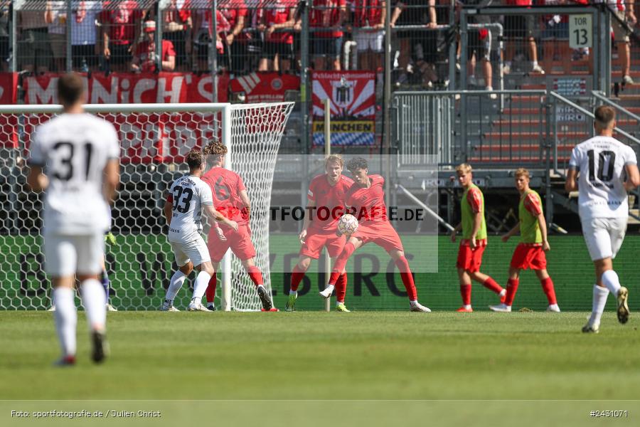 AKON Arena, Würzburg, 24.08.2024, sport, action, BFV, Fussball, 6. Spieltag, Regionalliga Bayern, FCB, FWK, FC Bayern München II, FC Würzburger Kickers - Bild-ID: 2431071 AKON Arena, Würzburg, 24.08.2024, sport, action, BFV, Fussball, 6. Spieltag, Regionalliga Bayern, FCB, FWK, FC Bayern München II, FC Würzburger Kickers - Bild-ID: 2431071