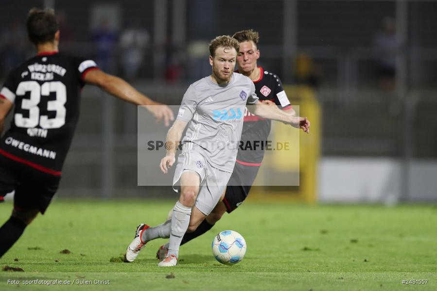 Stadion am Schönbusch, Aschaffenburg, 30.08.2024, sport, action, BFV, Fussball, 7. Spieltag, Regionalliga Bayern, FC Würzburger Kickers, SV Viktoria Aschaffenburg - Bild-ID: 2431557