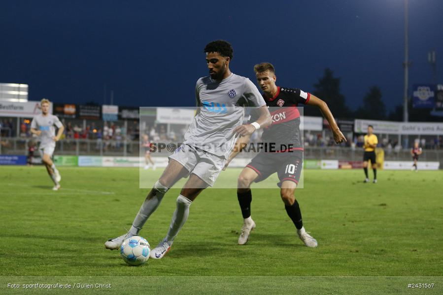 Stadion am Schönbusch, Aschaffenburg, 30.08.2024, sport, action, BFV, Fussball, 7. Spieltag, Regionalliga Bayern, FWK, SVA, FC Würzburger Kickers, SV Viktoria Aschaffenburg - Bild-ID: 2431567