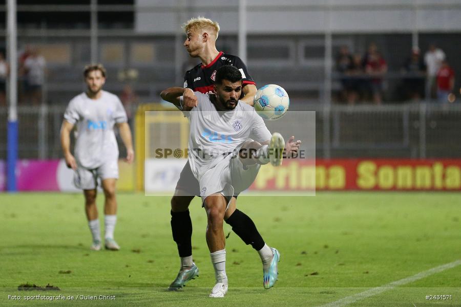 Stadion am Schönbusch, Aschaffenburg, 30.08.2024, sport, action, BFV, Fussball, 7. Spieltag, Regionalliga Bayern, FWK, SVA, FC Würzburger Kickers, SV Viktoria Aschaffenburg - Bild-ID: 2431571